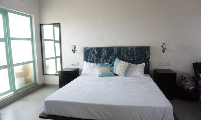 Deluxe AC Room